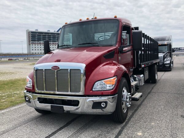 Peterbilt Model 535